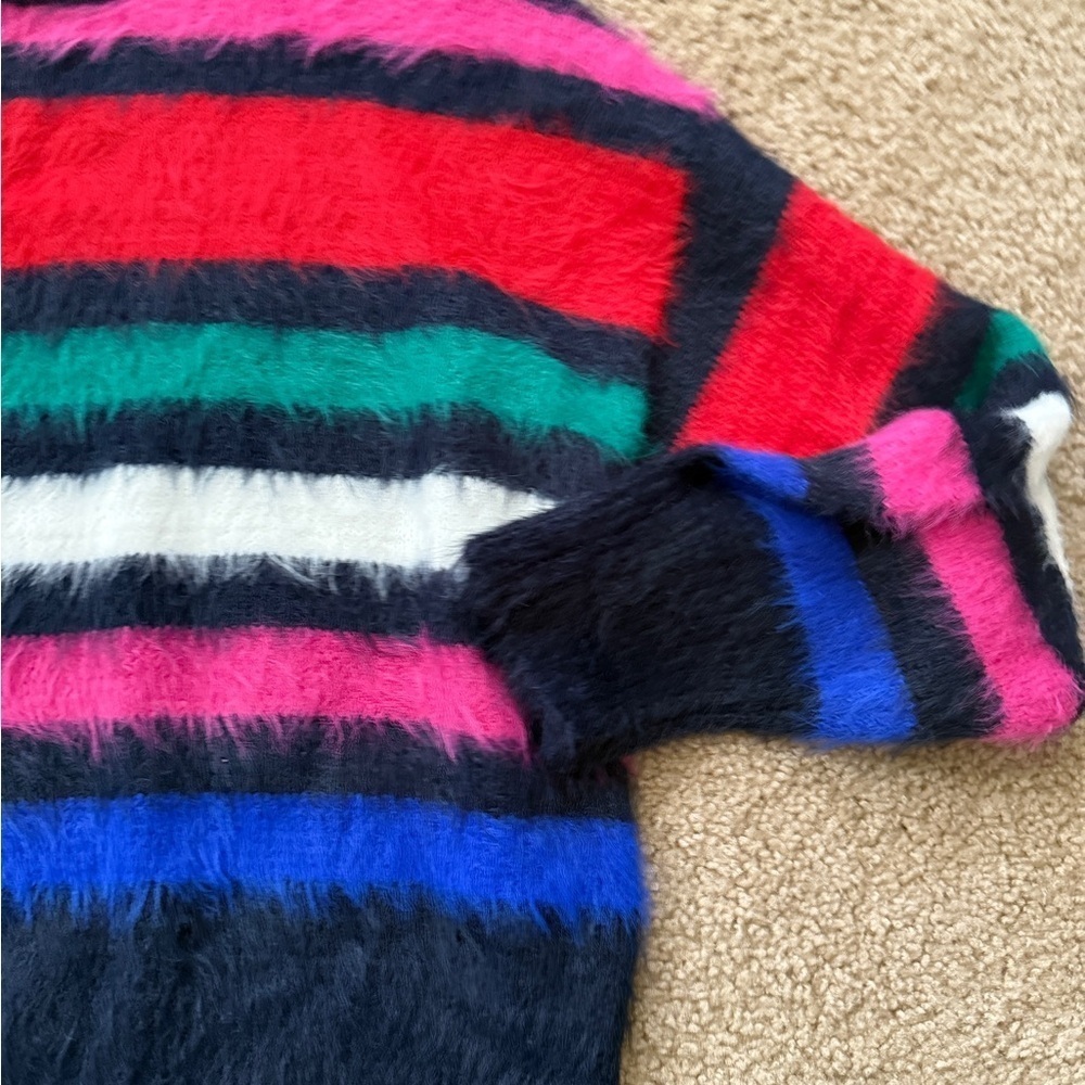 A new day sweater - Picture 3 of 7